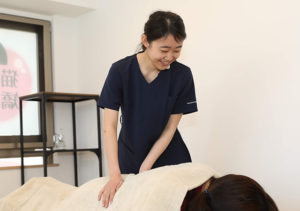 施術の様子